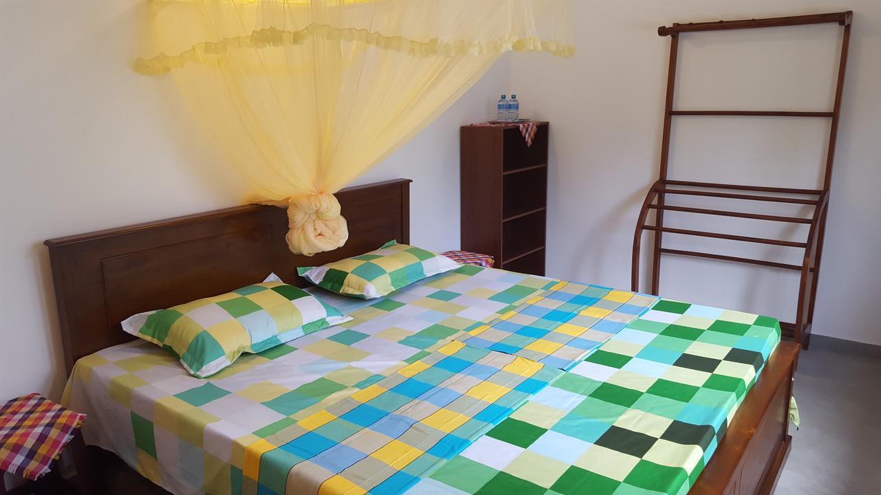 Emildale Villa Wadduwa Buitenkant foto