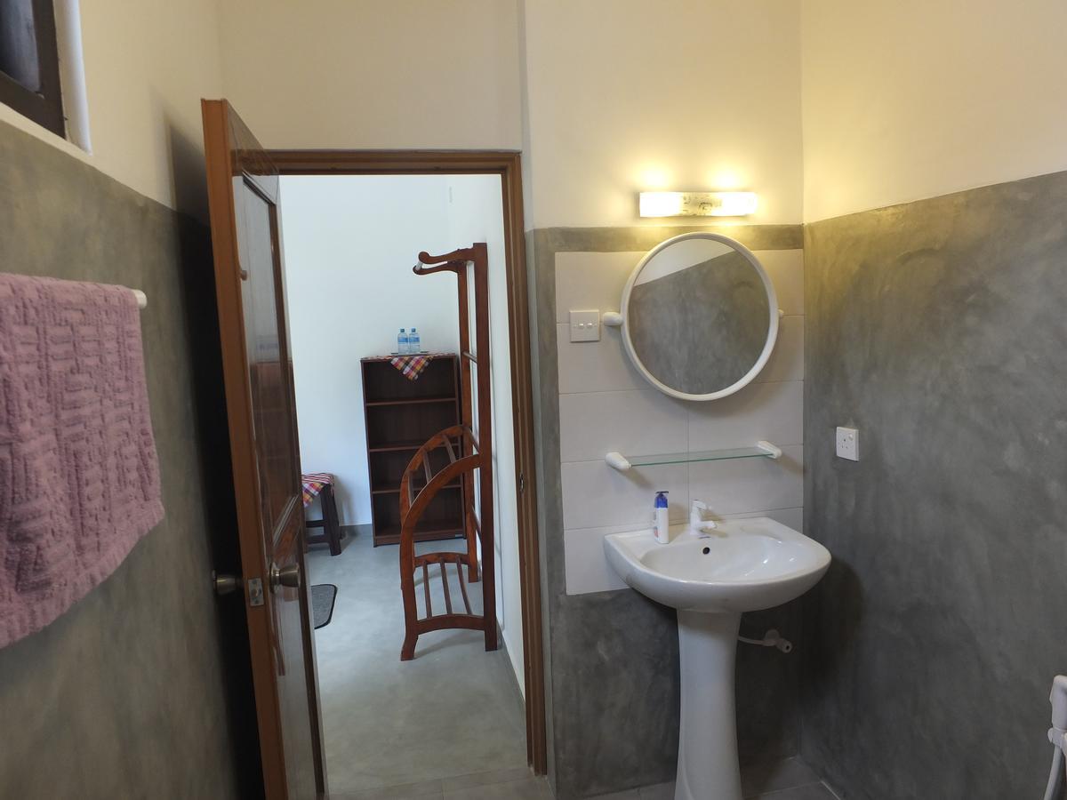 Emildale Villa Wadduwa Buitenkant foto